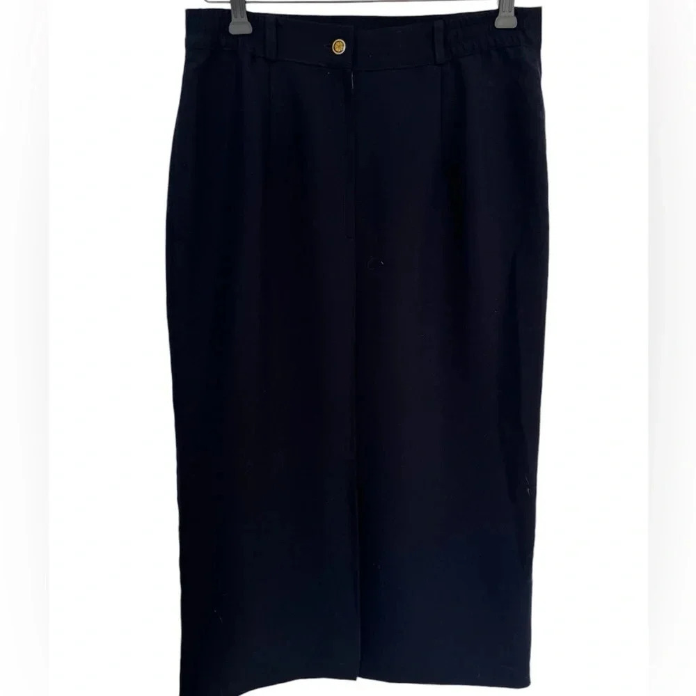Emotions navy blue  skirt with decorative buttons size